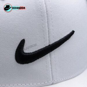 نماد کلاه بیسبالی طرح Nike