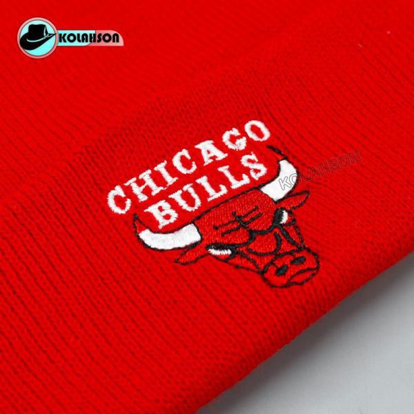 بزرگسال زمستانه اسپرت بافت طرح Chicago Bulls با رنگ های مشکی ، سفید و قرمز کد KBZEBTCHBBRHMSVGH007