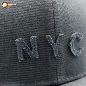 بزرگسال اسپرت بیسبالی با رنقاب زاپ دار طرح NYC کتان تک رنگ کد KBEBBNZDTNYCKTR005