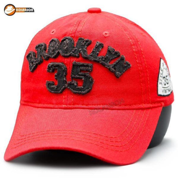 بزرگسال اسپرت بیسبالی سنشگور طرح Brooklyn35 با رنگ های قرمز ، زرشکی ، سبز سدری ، قهوه ای سماقی ، سرمه‌ای و سفید کد KBEBSTB35BRHGHZSSGHSSVS002